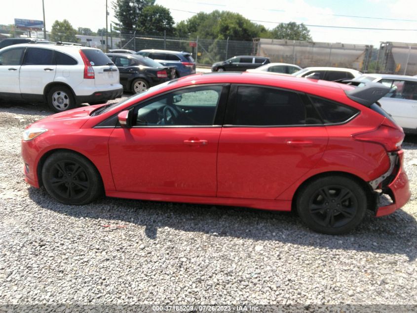 2015 FORD FOCUS SE - 1FADP3K2XFL338760