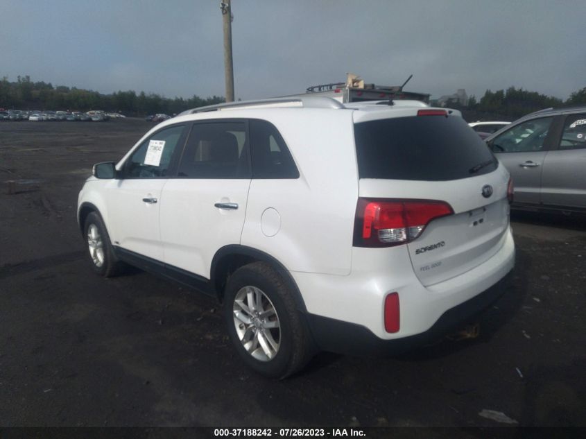 2015 KIA SORENTO LX - 5XYKTDA78FG646666