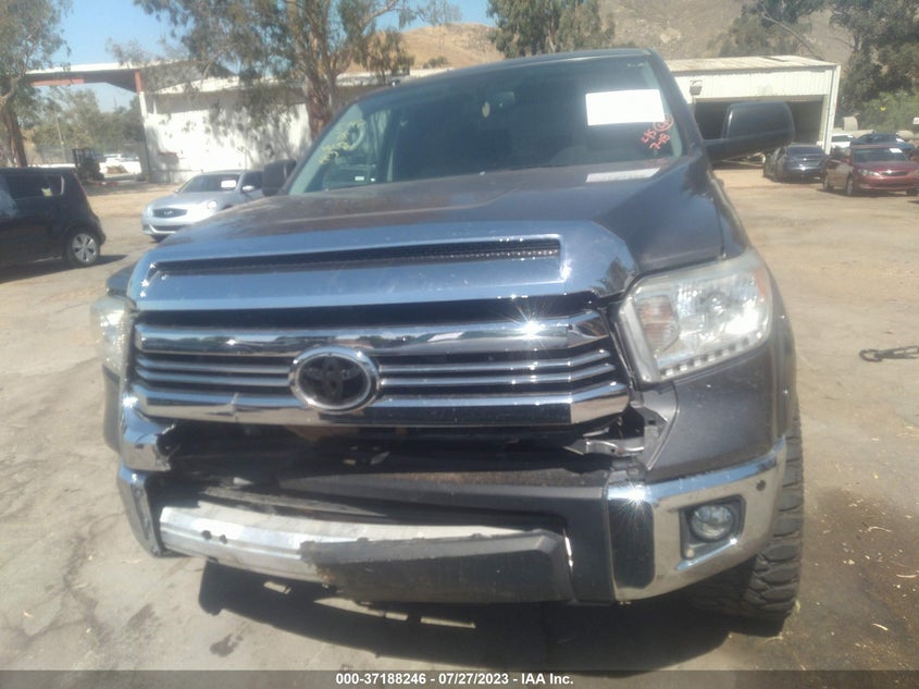 VIN 5TFEM5F12HX119842 2017 TOYOTA TUNDRA 2WD SR5
