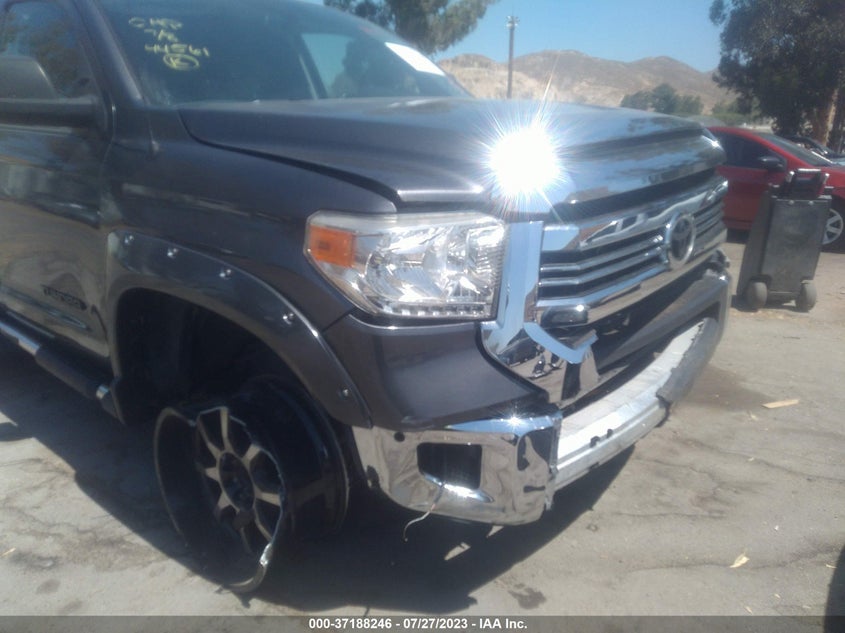 VIN 5TFEM5F12HX119842 2017 TOYOTA TUNDRA 2WD SR5