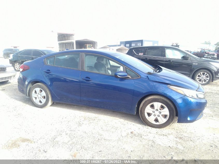 2017 KIA FORTE LX/S - 3KPFL4A7XHE152018