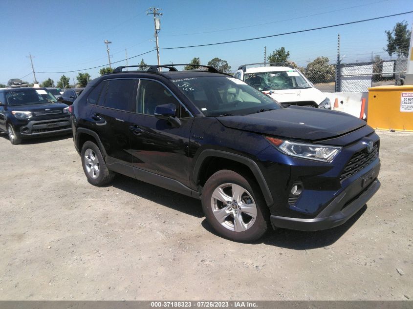 2021 TOYOTA RAV4 HYBRID XLE - JTMRWRFV3MD129894