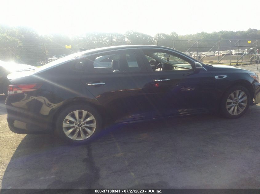 2018 KIA OPTIMA S - 5XXGT4L39JG232325
