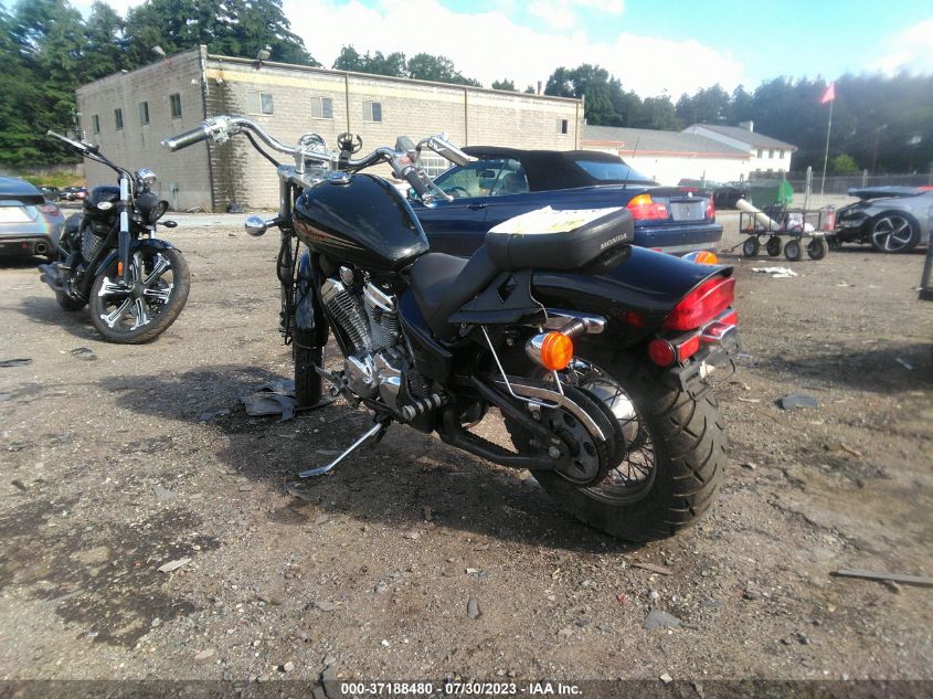 2001 HONDA VT600 CD - JH2PC213X1M211234