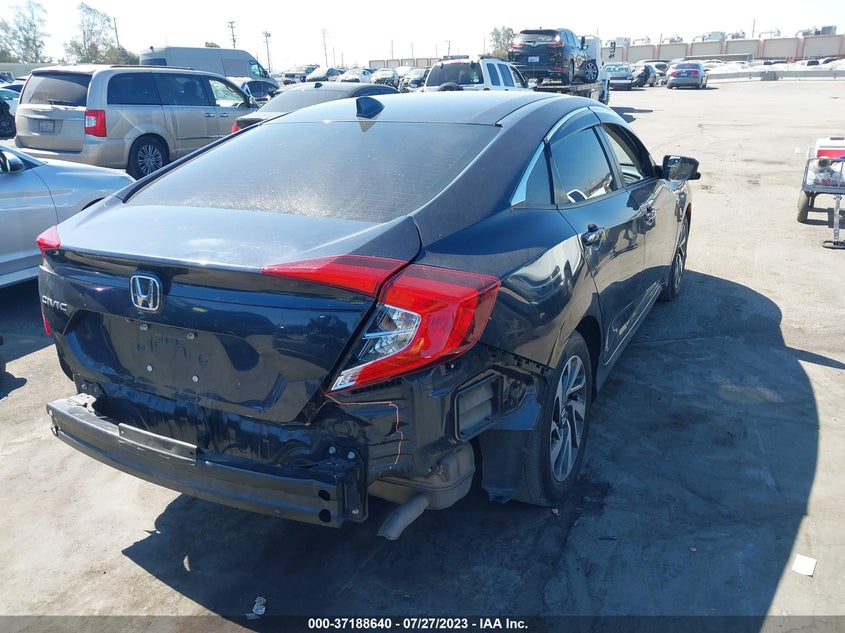 VIN 2HGFC2F70JH516097 2018 HONDA CIVIC SEDAN EX