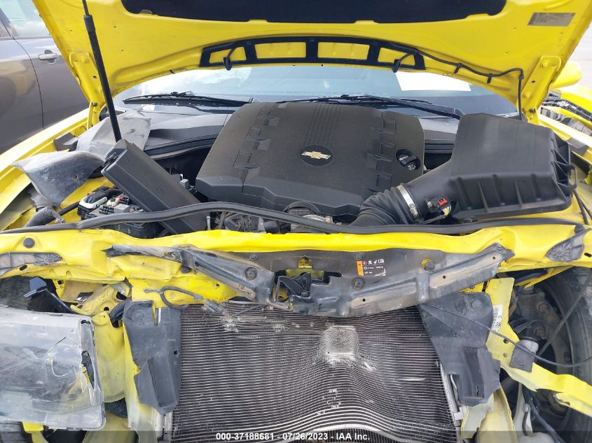 2014 CHEVROLET CAMARO LS - 2G1FA1E38E9225613
