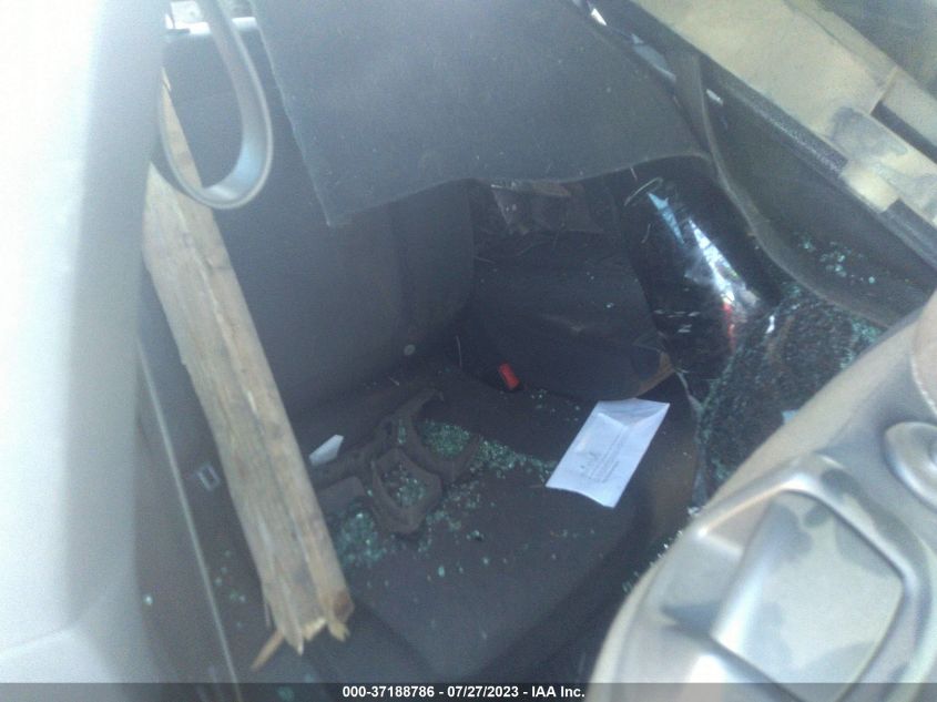 2013 VOLKSWAGEN BEETLE COUPE 2.5L ENTRY - 3VWFP7AT2DM659415