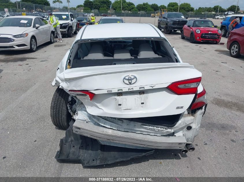 2018 TOYOTA CAMRY LE/SE/XLE/L - 4T1B11HK3JU565835