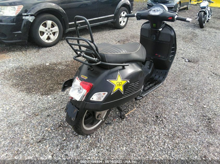 2013 VESPA GTS 300 SUPER ZAPM459L3D5801822
