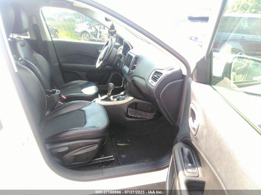 2017 JEEP COMPASS LATITUDE - 3C4NJDBBXHT646685