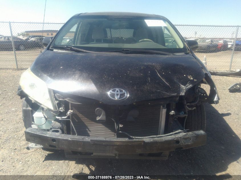 2013 TOYOTA SIENNA LE - 5TDKK3DC9DS374215