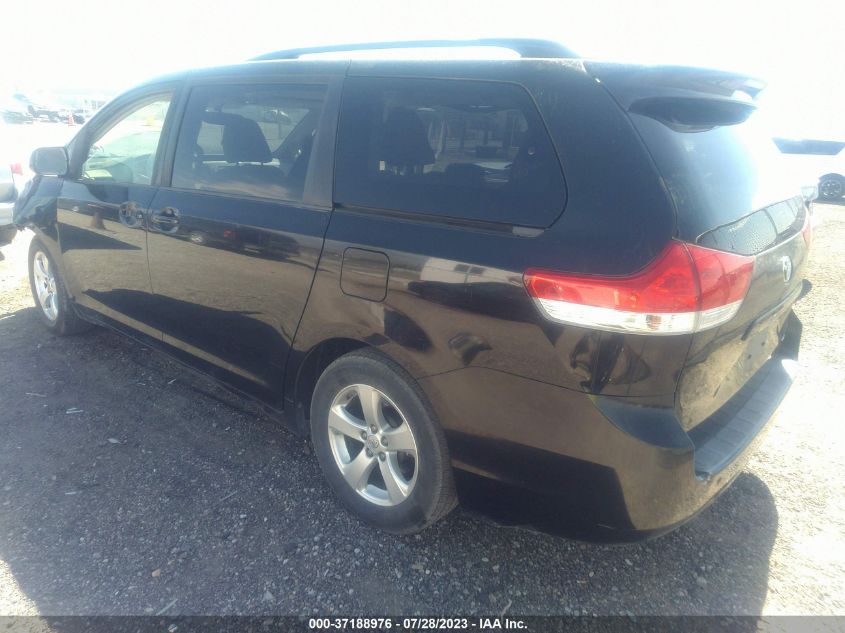 2013 TOYOTA SIENNA LE - 5TDKK3DC9DS374215