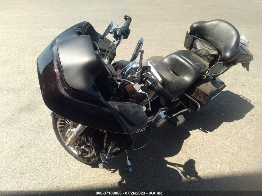 2011 HARLEY-DAVIDSON FLTRU - 1HD1KGM19BB634245