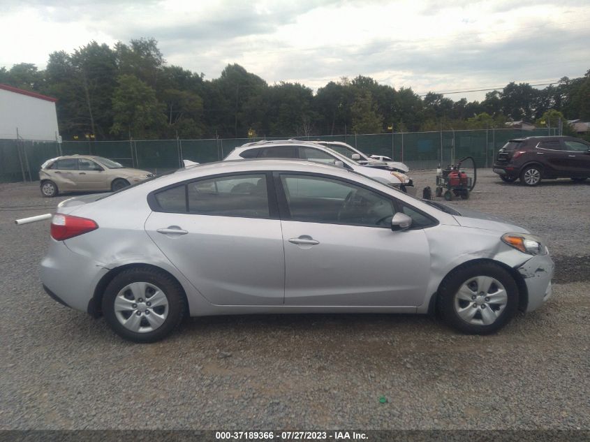 2016 KIA FORTE LX - KNAFK4A66G5478481
