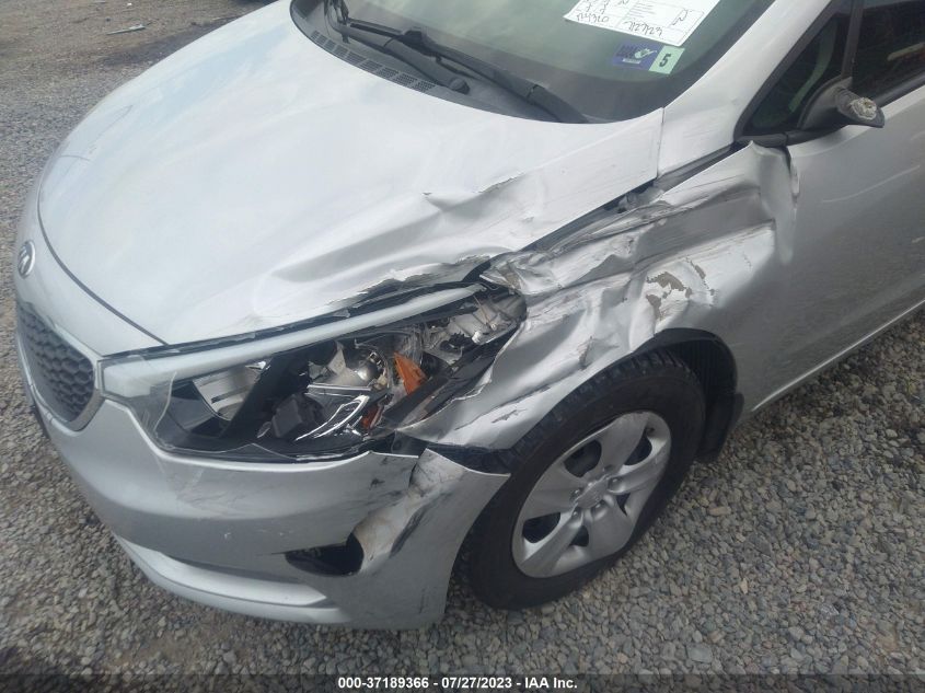 2016 KIA FORTE LX - KNAFK4A66G5478481
