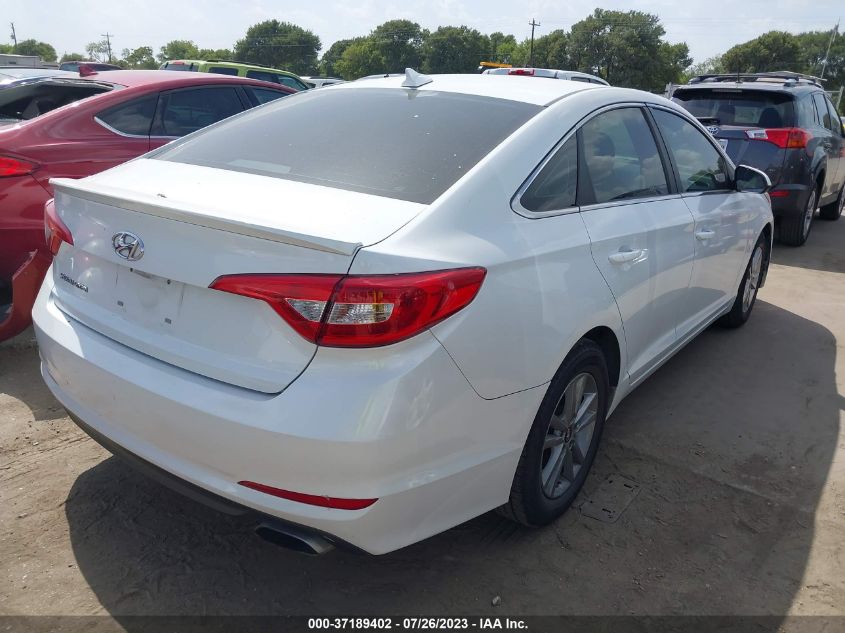 2015 HYUNDAI SONATA SE - 5NPE24AF5FH001831