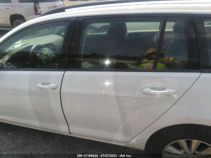 2019 VOLKSWAGEN GOLF SPORTWAGEN S - 3VW117AU1KM509135