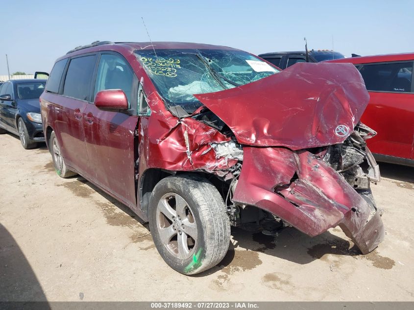 2014 TOYOTA SIENNA LE - 5TDKK3DC4ES453289