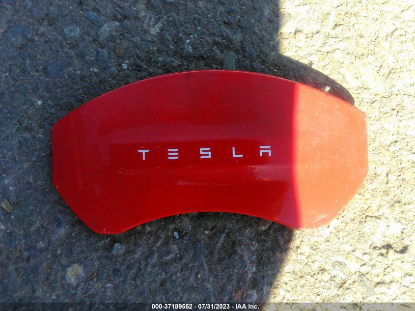 2022 TESLA MODEL Y - 7SAYGDEF5NF551099