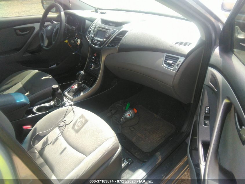 2016 HYUNDAI ELANTRA SE - 5NPDH4AEXGH718485