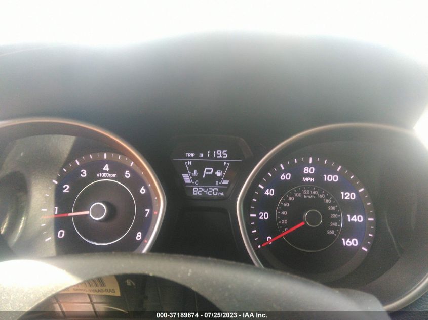 2016 HYUNDAI ELANTRA SE - 5NPDH4AEXGH718485