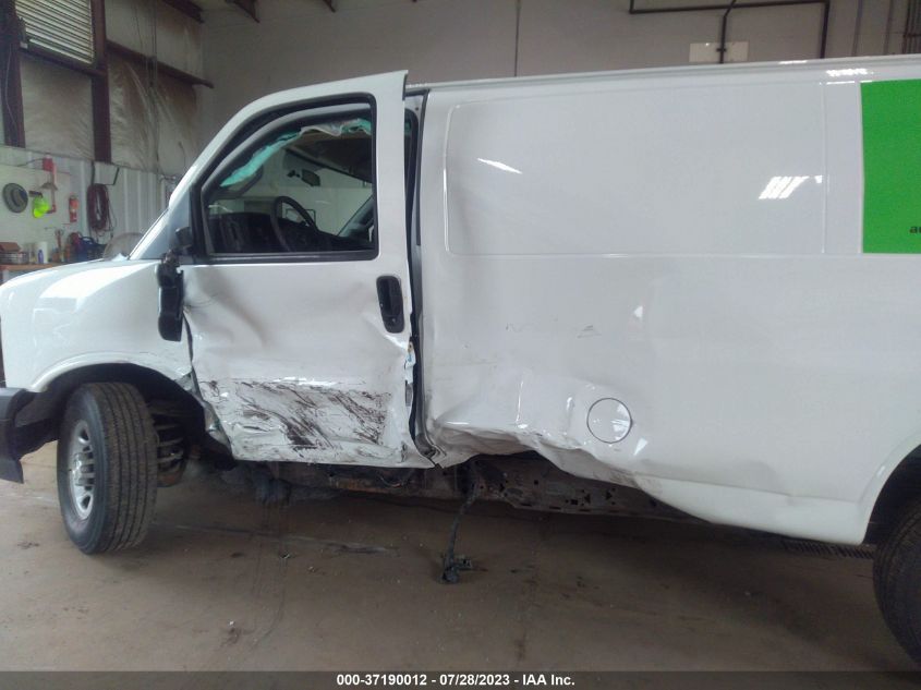 2017 CHEVROLET EXPRESS CARGO VAN - 1GCWGAFF0H1222311