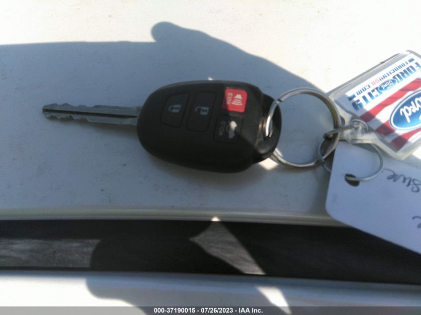 2015 TOYOTA CAMRY XLE/SE/LE/XSE - 4T1BF1FKXFU940762