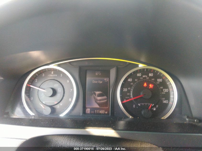 2015 TOYOTA CAMRY XLE/SE/LE/XSE - 4T1BF1FKXFU940762