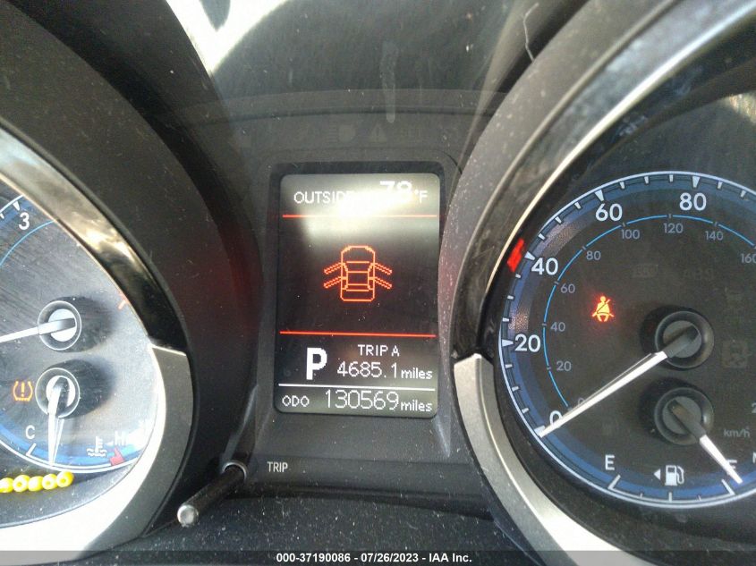 2015 TOYOTA COROLLA L/LE/S/S PLUS/LE PLUS - 5YFBURHE8FP263207