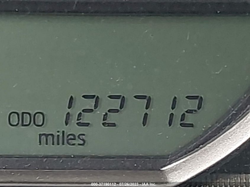 2015 TOYOTA RAV4 XLE - 2T3WFREV2FW198571