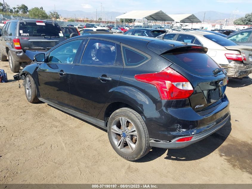 2014 FORD FOCUS SE - 1FADP3K25E3119784