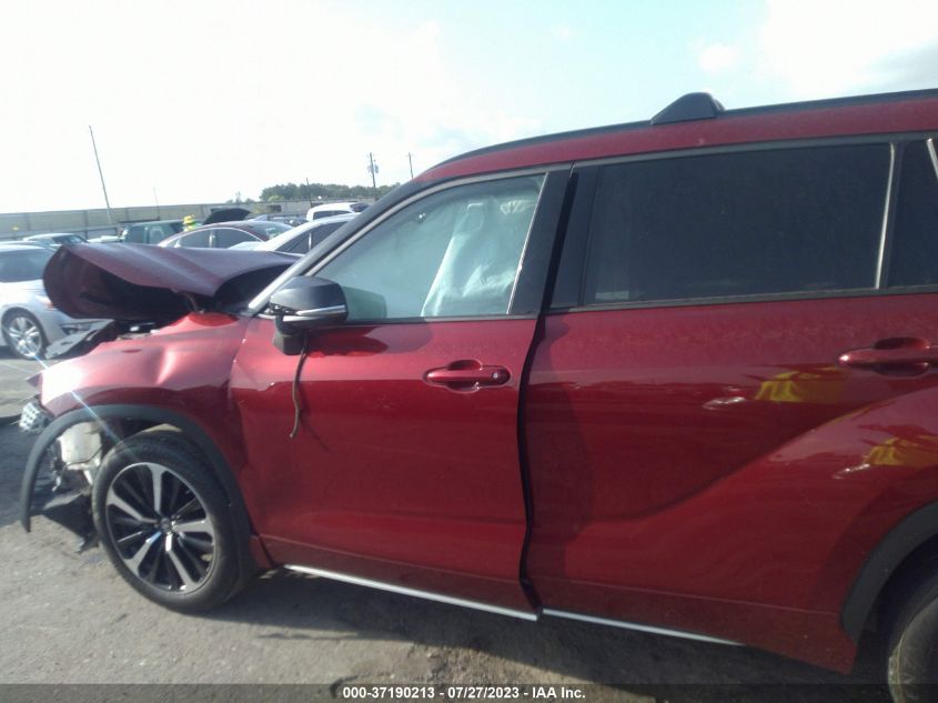 2022 TOYOTA HIGHLANDER XSE - 5TDLZRAH8NS132827