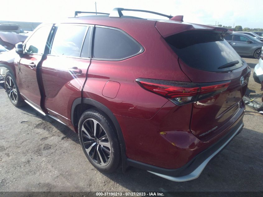 2022 TOYOTA HIGHLANDER XSE - 5TDLZRAH8NS132827