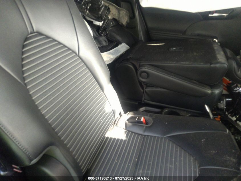 2022 TOYOTA HIGHLANDER XSE - 5TDLZRAH8NS132827