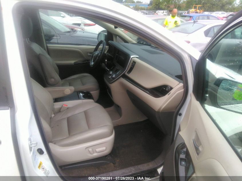 2017 TOYOTA SIENNA XLE - 5TDDZ3DC1HS156585