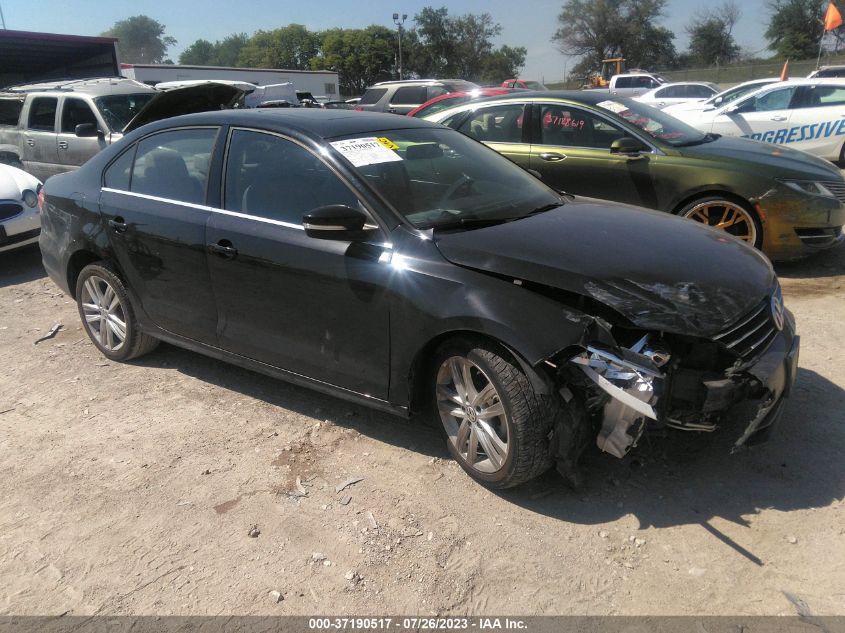 2015 VOLKSWAGEN JETTA SEDAN 2.0L TDI SEL - 3VWLA7AJ0FM241098