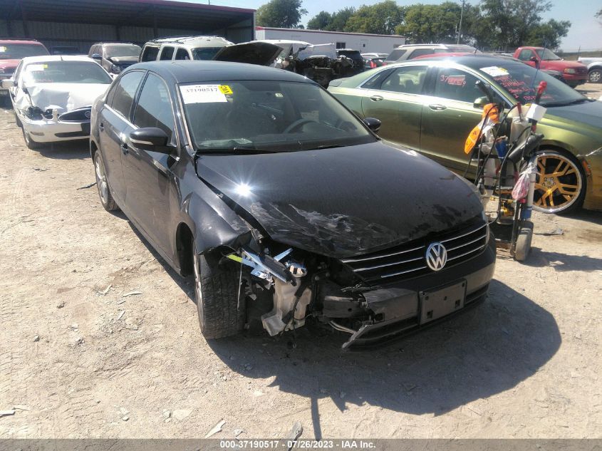 2015 VOLKSWAGEN JETTA SEDAN 2.0L TDI SEL - 3VWLA7AJ0FM241098