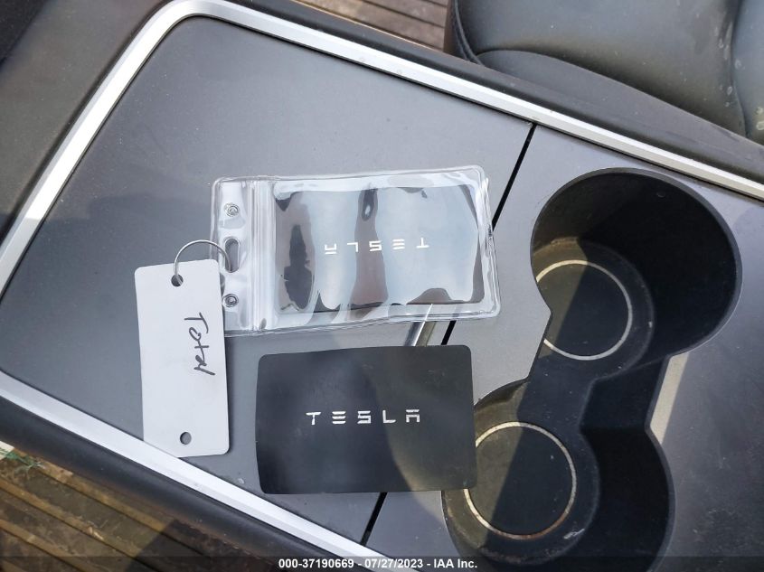 2021 TESLA MODEL Y LONG RANGE - 5YJYGAEE2MF192537