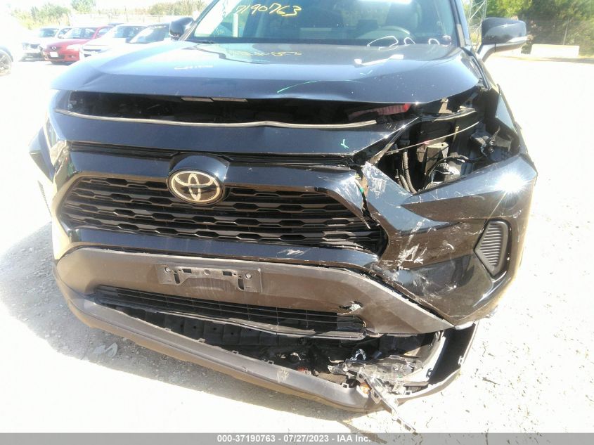 2019 TOYOTA RAV4 LE - 2T3G1RFV3KW074434