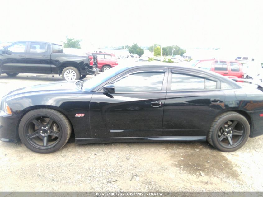 2013 DODGE CHARGER SRT8 SUPER BEE - 2C3CDXGJ6DH537180