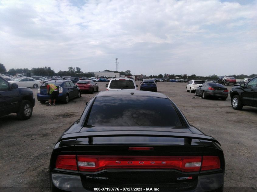 2013 DODGE CHARGER SRT8 SUPER BEE - 2C3CDXGJ6DH537180