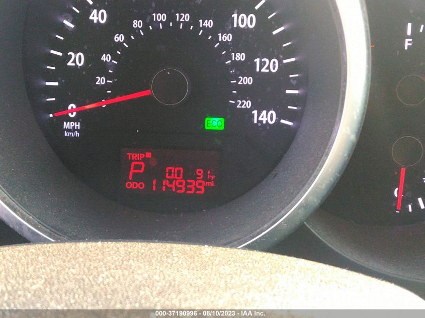 2013 KIA SOUL + - KNDJT2A6XD7606896