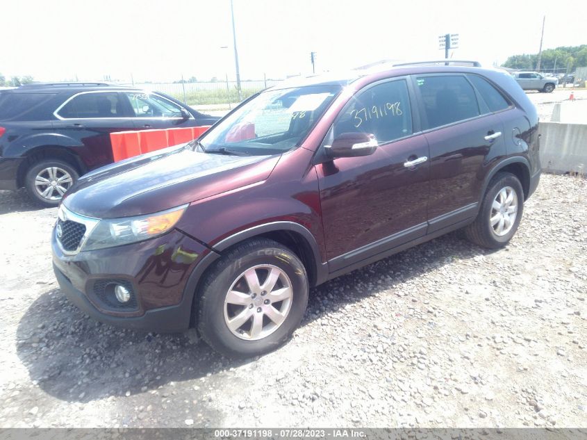 2013 KIA SORENTO LX - 5XYKT4A60DG325970