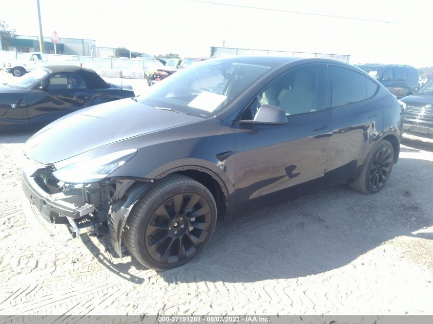 2022 TESLA MODEL Y LONG RANGE - 7SAYGDEE8NF575775