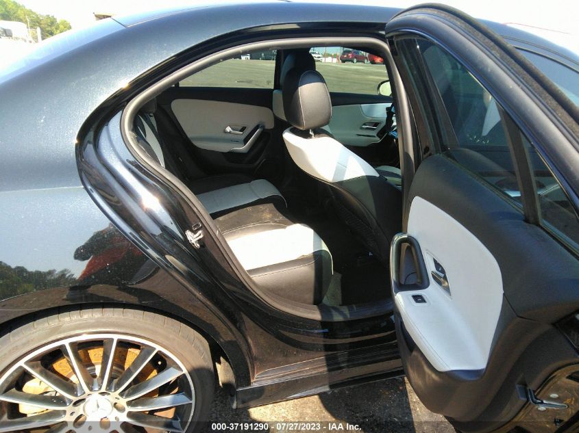 2021 MERCEDES-BENZ AMG A 35 4MATIC W1K3G5BB7MJ297472