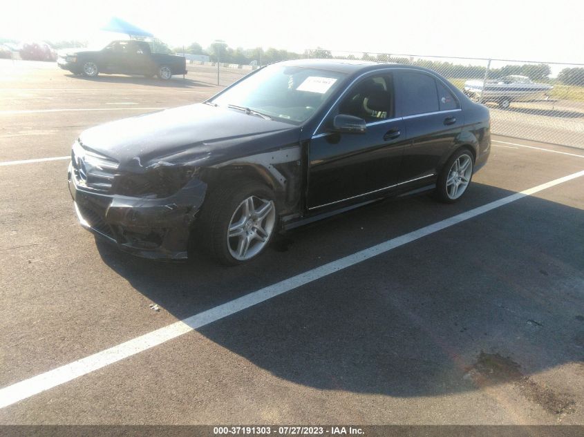 2013 MERCEDES-BENZ C-CLASS C 300 LUXURY - WDDGF8AB3DR250660