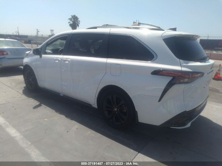 2022 TOYOTA SIENNA XSE - 5TDDRKEC6NS118645