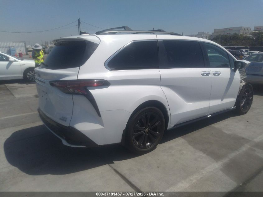 2022 TOYOTA SIENNA XSE - 5TDDRKEC6NS118645