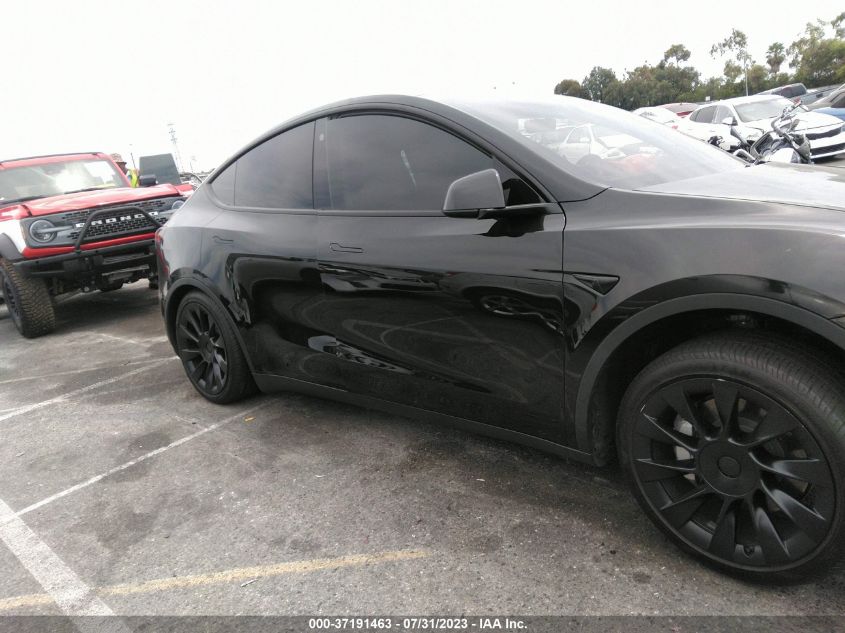 2023 TESLA MODEL Y - 7SAYGDEE4PA031290