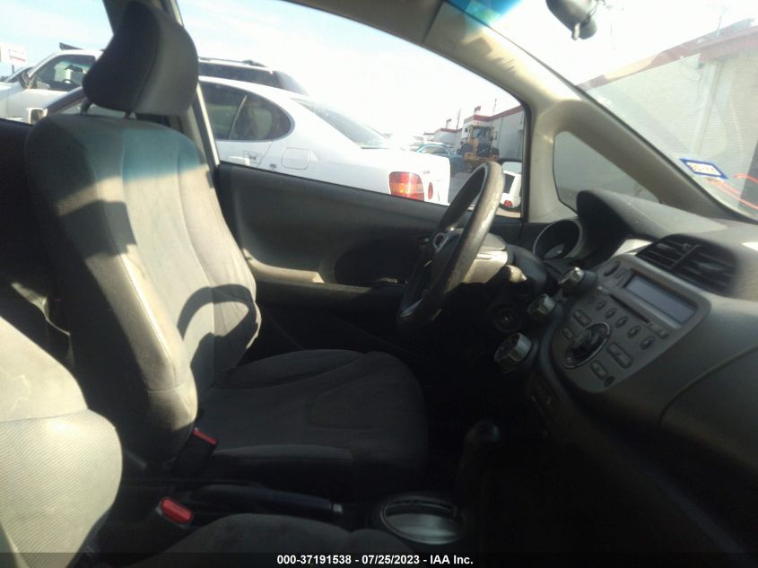 2013 HONDA FIT - JHMGE8H30DC020815